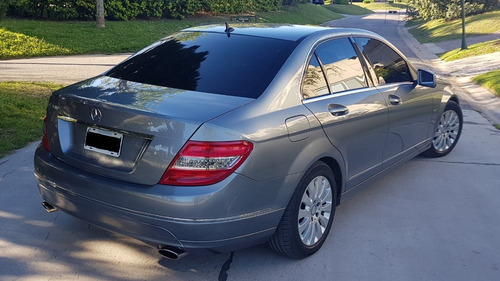 Imagen 4 de 9 de Mercedes Benz C300 Elegance (blindado)