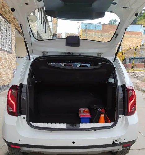 Renault Duster DYNAMIQUE 4X2 160CC MT AA