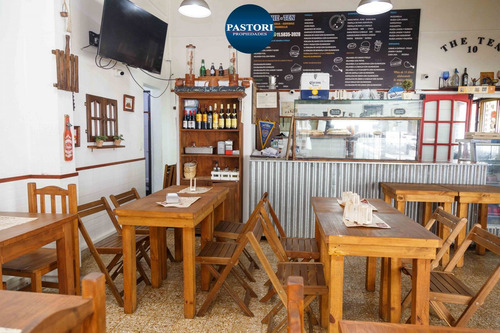 Imagen 9 de 24 de Excelente Local En Esquina + Ph 2amb Con Patio!