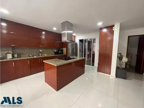 Casa Unifamiliar En Parcelacion Exclusiva(mls#242873)