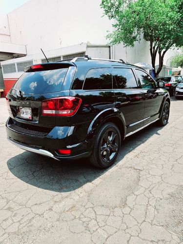 Dodge Journey 2.4 Sxt Sport 7 Pasajeros At
