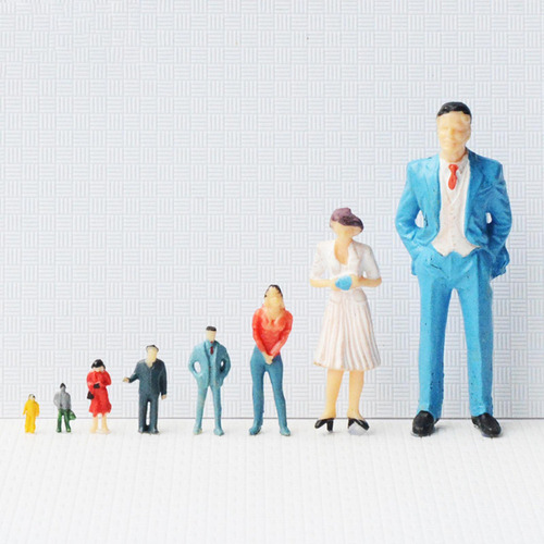 L Figuras De Pvc Pintadas A Mano, 100 Piezas, 150 Diseños