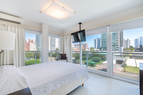 Venta Departamento 3 Domitorios En Playa Brava