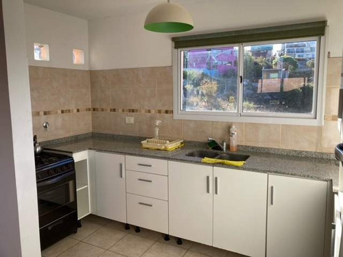 Imagen 4 de 10 de (cod 6396) En Venta 4 Cabañas Equipadas Con Pileta En Carlos Paz