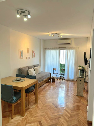 Impecable Departamento 2 Ambientes, Yatay 400