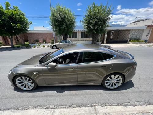 Tesla MODEL S P90D