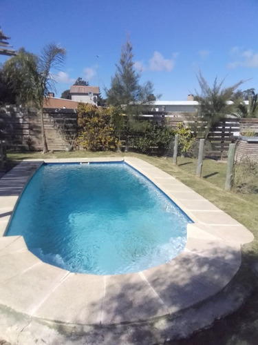 Imagen 12 de 23 de Casa En Piriapolis,playa Grande Con Piscina Leer