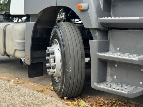 Mercedes Benz Axor 2035 4x2 T.b - Semi Automatico