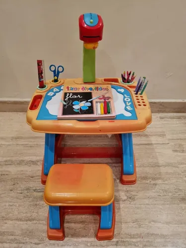 Mesa De Lectura Niño / Niña (Usado)