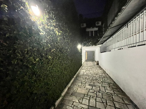Villa Lugano Alquiler Galpón