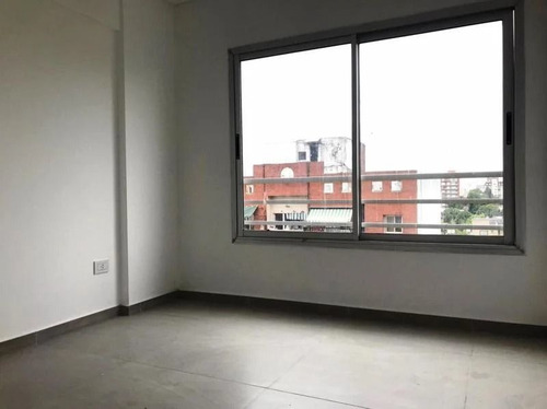 Imagen 12 de 13 de 2 Ambientes - Estrenar - Cochera - Oportunidad - Moron
