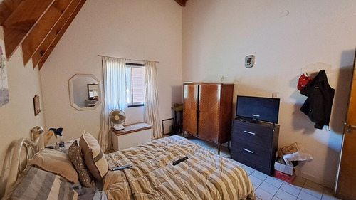 Casa En Venta - 2 Dormitorios 1 Baño - Cochera - 2470mts2 - Comarca Del Sol, Exaltación De La Cruz