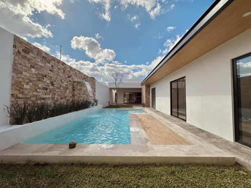 Casa En Venta Merida, Prana Dzitya, Modelo Milan, Equipada, Septiembre 2025
