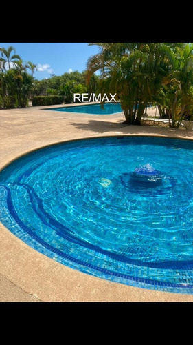 Venta De Apartamento En El Conjunto Residencial Villas De Fuente Mar