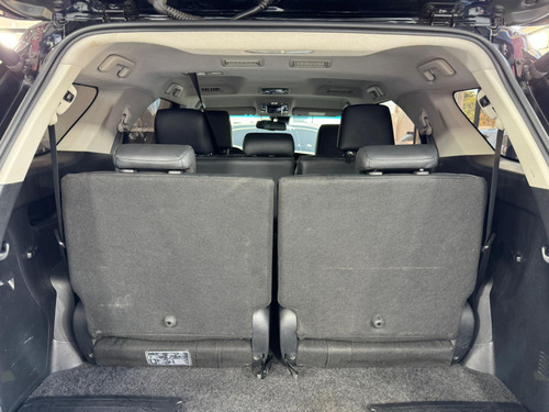 Toyota Hilux SW4 2.8 D-4D TURBO DIESEL SRX 4X4 AUTOMÁTICO