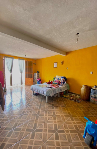 Casa Con Acabados De Madera En Venta En La Mejor Zona De Ecatepec
