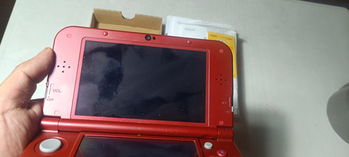 Nintendo New 3ds Xl Con Caja 64 Gb Lleno De Juegos Rojo (Usado)