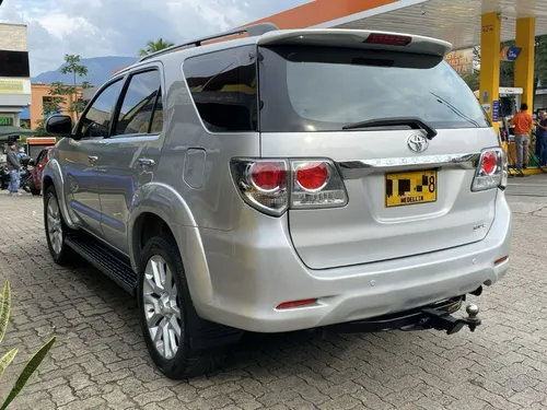 Toyota Fortuner 2.7l 4x2