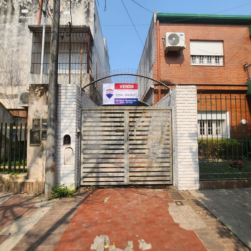 Casa Venta 3dorm C/ Pileta Microcentro Resistencia