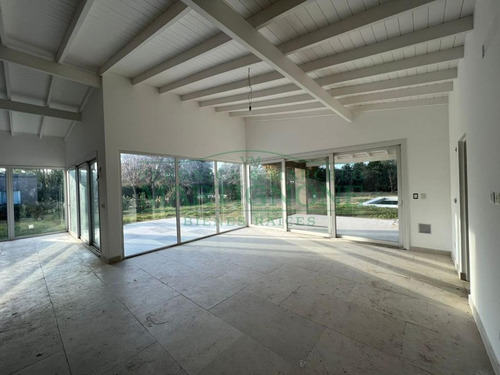 Imagen 8 de 16 de Casa En Venta En Club De Campo San Francisco Pilar