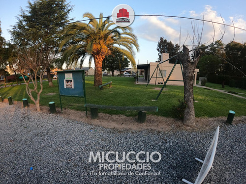 Casa En Venta, Sargento Cabral 650, Barrio Portal De Las Flores, Belén De Escobar