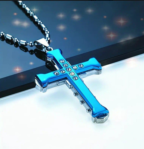 Colar De Pingente De Cruz De Aço De Titânio Com Zircônia Cor Prata Com Azul