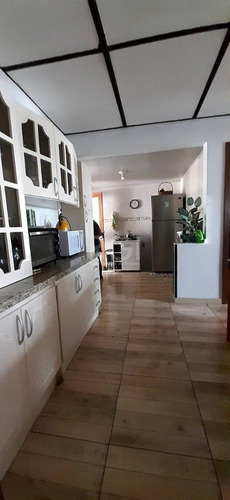 Casa Em Jardim Leopoldina Com 3 Dormitórios - Sc12823