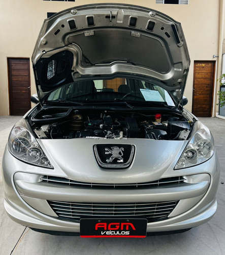 Imagem 10 de 14 de Peugeot 207 Sw