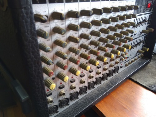 Behringer Pmh2000 Europower 2 X 250w Stereo (Usado)