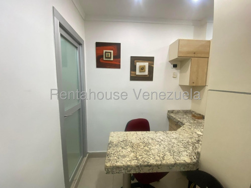 En Venta Consultorio Odontológico, Ubicado En La Delicias, Maracay Edo. Aragua. Brm