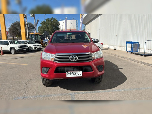 Toyota Hilux 4x4 2.8 D Sr Mt