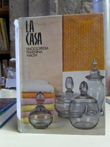 La Casa Enciclopedia Femenina Nauta