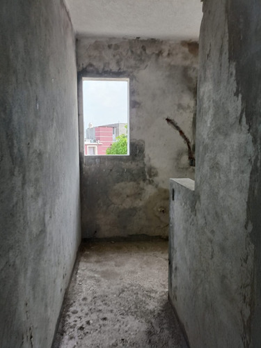 Sevende Casa $1,450,00 Tal Y Como Se Muestra En Las Fotos. En Calle Costa Azul Lotes 8 Y 9. Manzana A Entre Playa Xcaret Y Av. Xana. Col. Ampliación Las Bajadas. Veracruz. Ver.