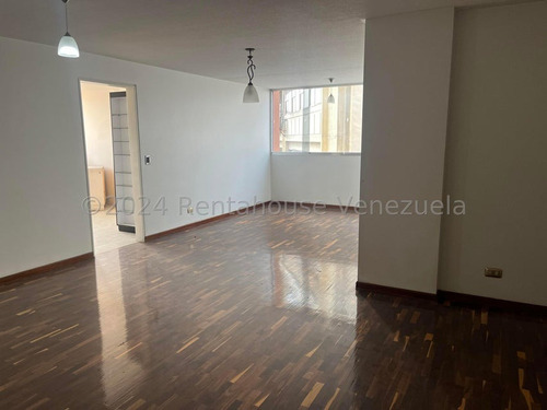 Impecable Apartamento En Venta En El Recreo  