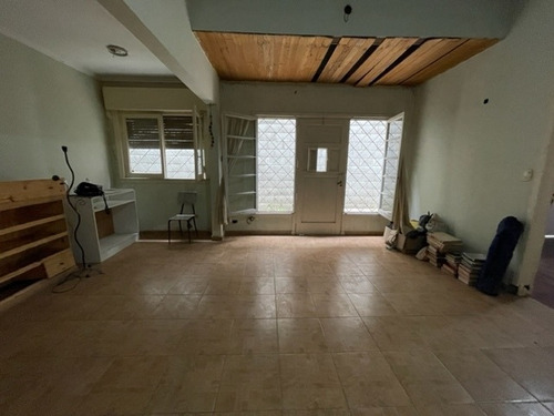 Imagen 5 de 7 de Venta - Casa Con 3 Habitaciones