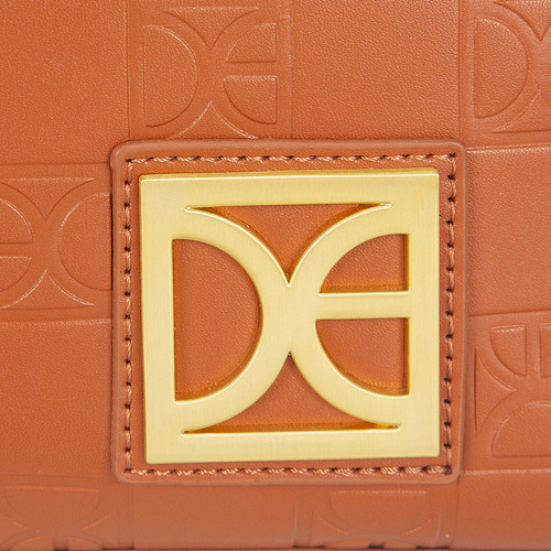 Bolsa Satchel Cloe Quinali Ii Chico Color Marrón