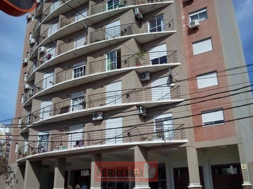 Monoambiente En El Edificio Isa Iii