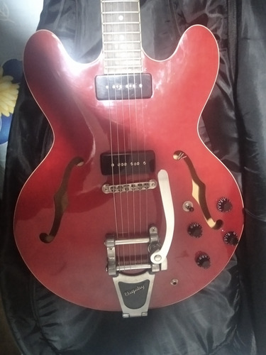 Cort Source 335 Con Bigsby, Micro P90