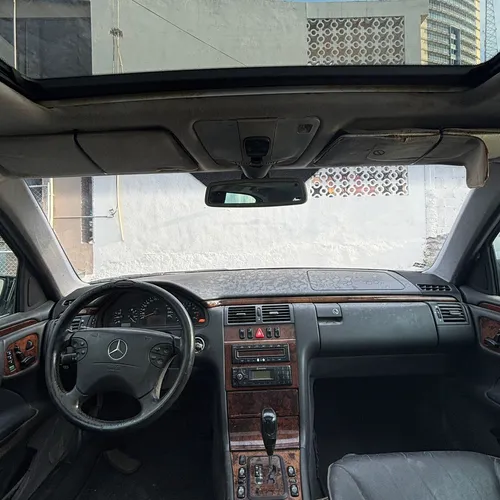 Mercedes E320 Elegance 2001