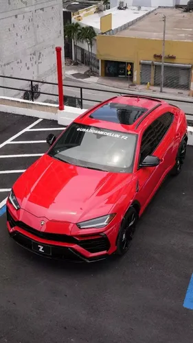 Lamborghini Urus 2024