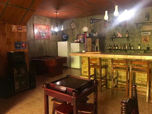 Imagen 11 de 14 de En Venta Quinta En Urb. Miranda