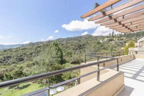 Casa En Venta En La Calera. Cod V6010