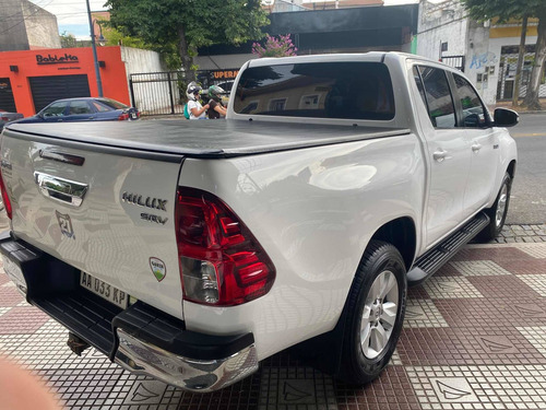 Toyota Hilux 2.8 Cd Srv Pack 4x2 Año 2016 Auto Classic