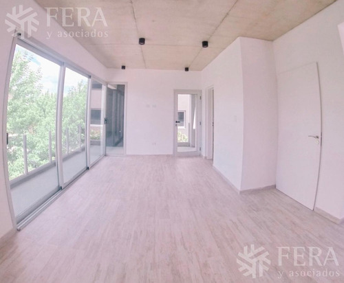 Imagen 20 de 22 de Venta De Casa 4 Ambientes Con Cochera, Fondo Libre Y Jacuzzi En Altos De Hudson Ii (26990)