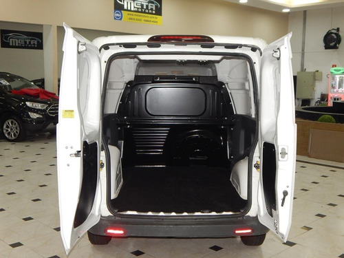 Imagem 6 de 14 de Fiat Fiorino 1.4 Furgão Hard Working Flex Completa
