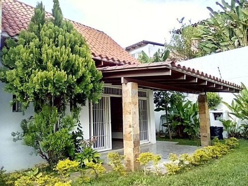 Imagen 2 de 14 de Casa En Venta Terrazas Del Club Hipico, Caracas, Codigo: Mvg 21-13238
