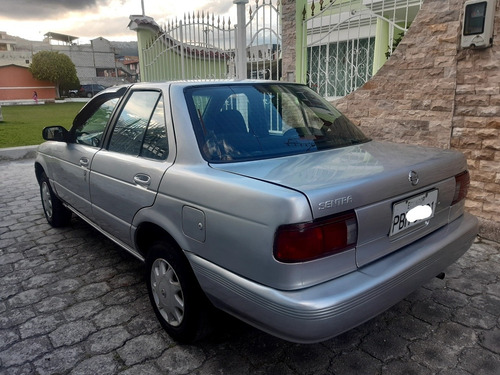 Imagen 3 de 8 de Nisan Sentra Automóvil
