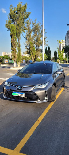 Toyota Corolla 1.8 Altis Hybrid Flex Aut. 4p Hibrido Flex
