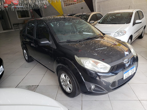 Imagem 3 de 14 de Fiesta Sedan Se Plus 1.6 Completo Com 4 Pneus Novos