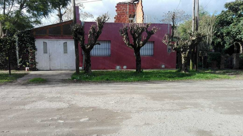 Imagen 9 de 14 de Casa-quinta Con Pileta Para Alquiler Y/o Venta